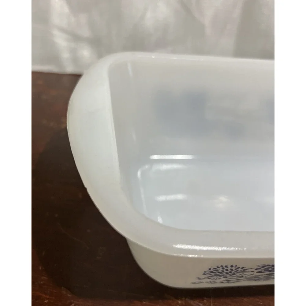 Vintage OvenWare 522-Loaf‎ Pan Milk Glass -White with Blue Clover Print -USA - 2
